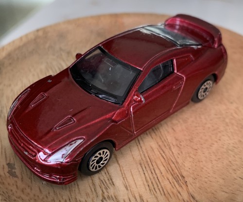 Candy red nissan r35 gtr - candy,