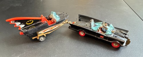 Corgi toys 267 batmobile red - corgi,