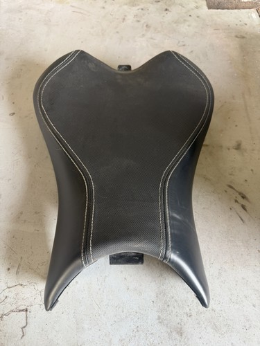 Triumph street triple - triumph,