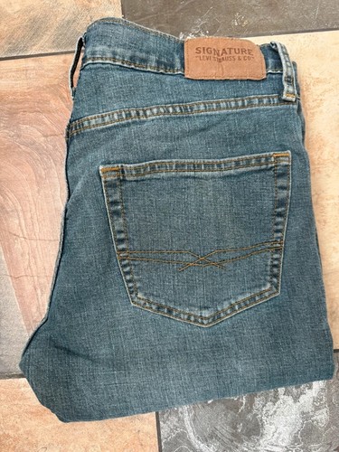 Signature levi strauss co - signature,