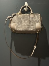 Loewe Amazona23 Wool and