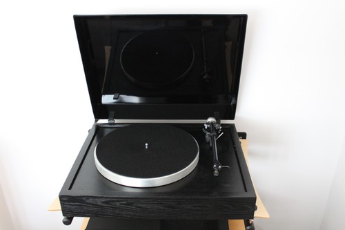 Roksan xerxes turntable - turntable, rega
