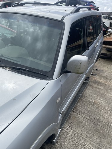 Mitsubishi shogun wing mirror - wing,