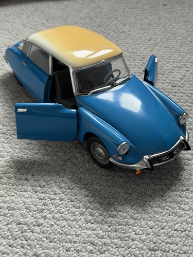 Solido citroen 19 - ds, 1963
