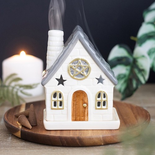 Solstice spell stone cottage - solstice,