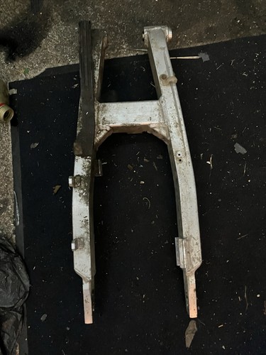 Honda crm 250 swingarm rear - 250,