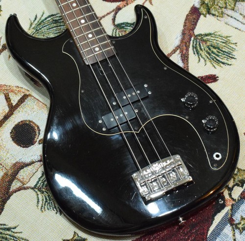 Yamaha 800 broad bass - yamaha, black