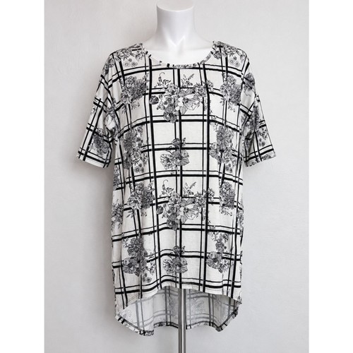 Nwt lularoe irma - nwt,