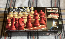 BOXED KASPAROV WOOD CHESS SET