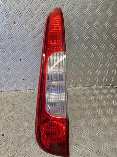 Ford max rear - rear, light