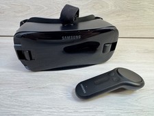 Samsung Gear VR Headset with