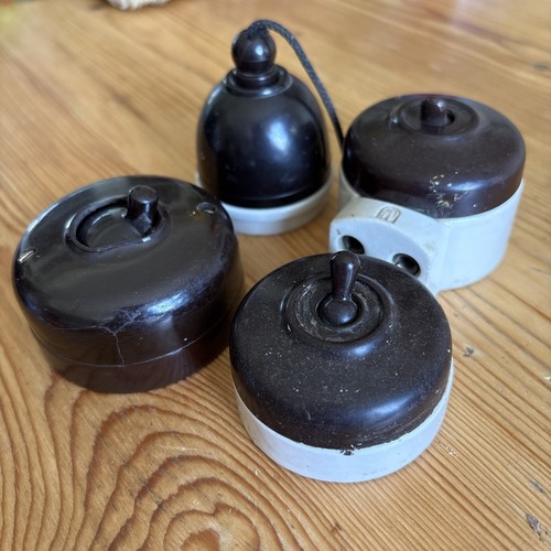 Vintage bakelite 3toggle - bakelite,