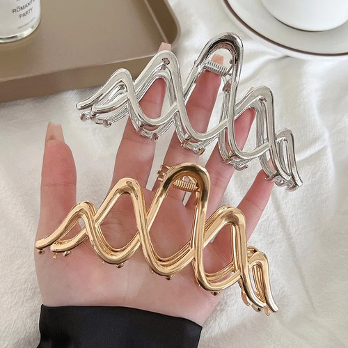 Large metal hair claw - 1,