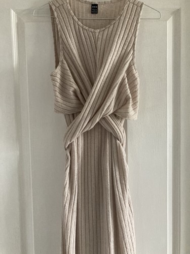 Beautiful soft beige touch - beautiful,