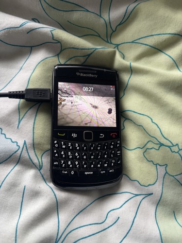 Blackberry bold 9700 unlocked - blackberry,