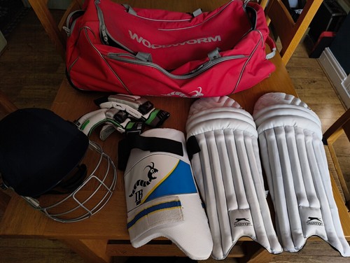 Kids woodworm cricket bag - woodworm,