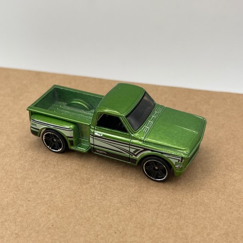 Hot wheels custom - hot,