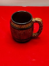 Vintage ceramic barrel mug in