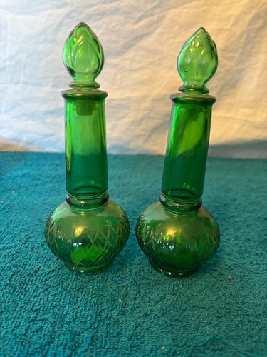 Vintage 1960s green pressed - 1960s,
