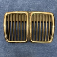 BMW E30 CENTRE KIDNEY GRILLE
