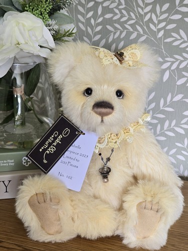 Charlie bears isabelle - charlie,