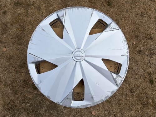Genuine nissan townstar wheel - nissan,