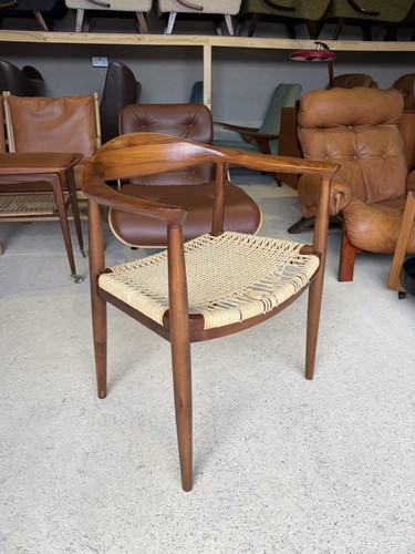 Mid century armchair manner - armchair, in