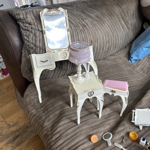 Sindy vintage bedroom dressing - sindy,