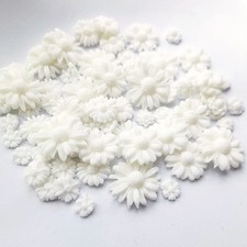 White Fondant Sugar Flower Cake Decorations, 70 Pcs, Small Daisy Cupcake Toppers