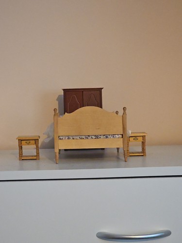 Dolls house bedroom set - set, with