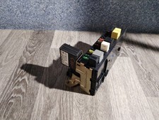 MERCEDES C CLASS W203 2007 2.1 DIESEL REAR SAM FUSE BOX 2035453401