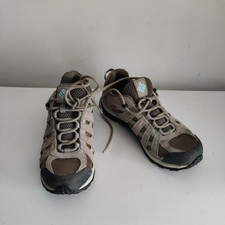Columbia Women's Trail Hiking