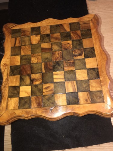 Premium handcrafted chessboard - premium,