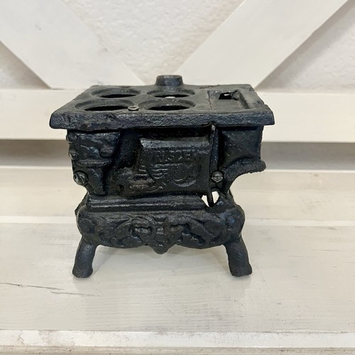 Vintage salesman sample - vintage,