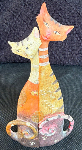 Hand painted wooden cat - hand,