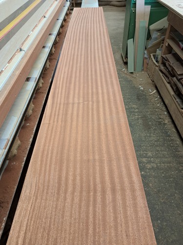 Constructional utile veneer - constructional,