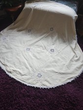 Stunning vintage embroidered round tablecloth