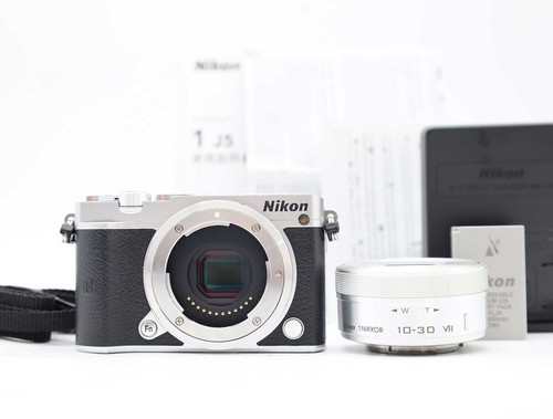 Nikon digital camera - 1,