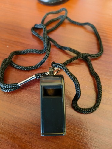 Whistle black plastic with - whistle,,