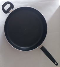 Viners Black Stainless Steel Frying Pan Double Ear Flat Without Lid