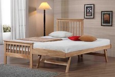 Oak wood guest