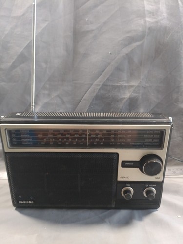 Vintage philips 590 radio - philips,