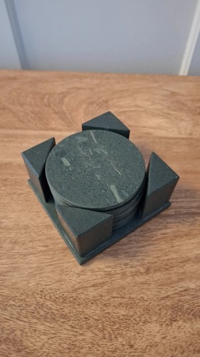 Natural round slate coasters - round,