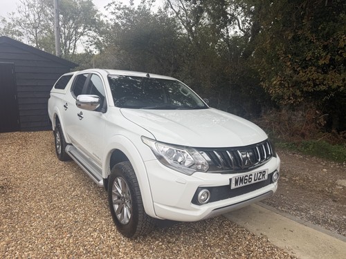 Mitsubishi l200 barbarian 2017 - mitsubishi,