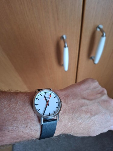 Mondaine swiss railway watch - ,