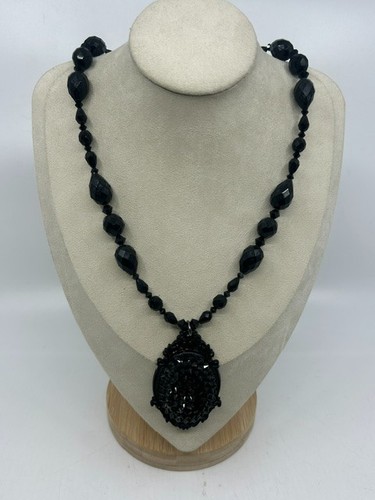 Tarina tarantino black - tarina, dahlia