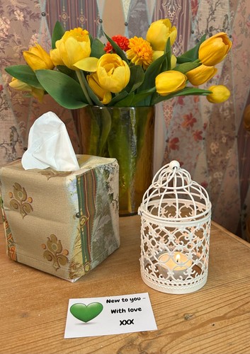 Lovely french cream metal - cream,