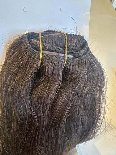 22inch 100 human clip in - 100%,