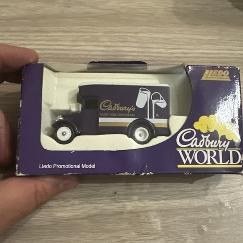 Lledo cadbury world truck - lledo,