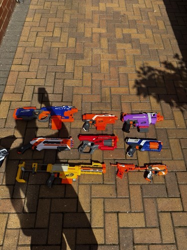 Nerf gun bundle guns with - 9,